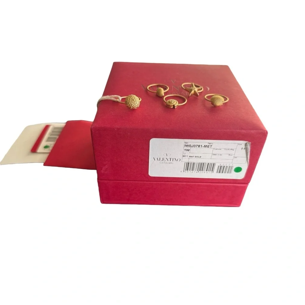 Valentino Garavani stackable gold